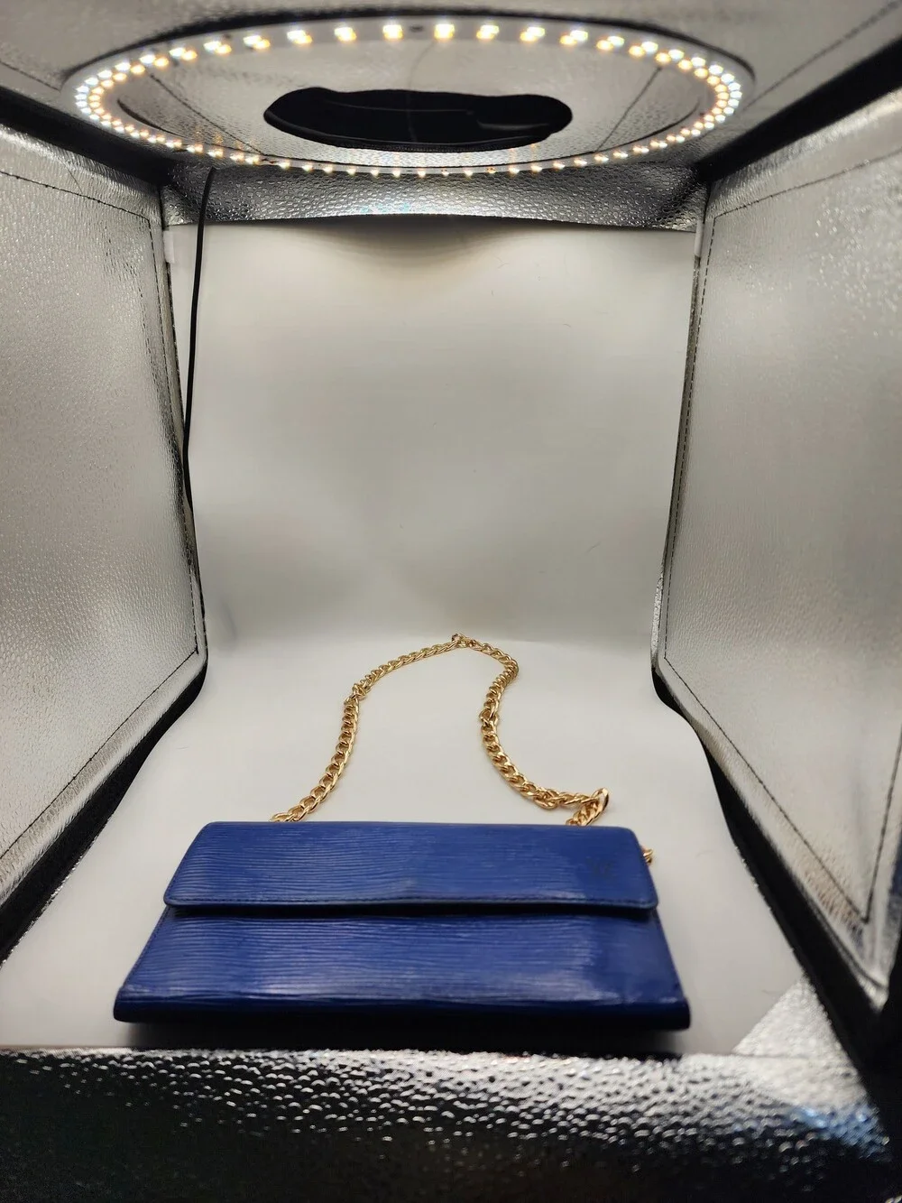 Louis Vuitton Blue Epi Leather Clutch Wallet – Authenticated